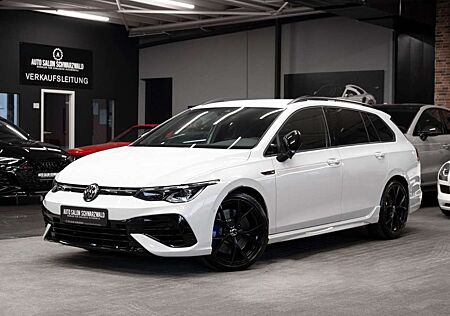 VW Golf Volkswagen 8 R Variant 4Motion|APR|R-SITZE|AHK|MATRIX