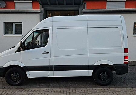 Mercedes-Benz Sprinter 211 CDI Kasten Kurz Hoch L1/H2 1. Hand