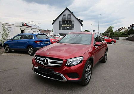 Mercedes-Benz GLC 250 4Matic *AMG Line Int.*LEDER*NAVI*LED*