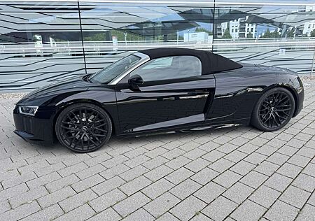 Audi R8 Spyder V10 5.2 FSI quattro S tronic