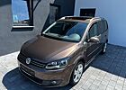 VW Touran Volkswagen Life 2.0TDI/Navi/AHK/Pano/7Sitzer