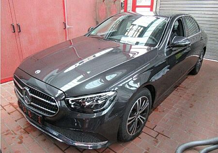 Mercedes-Benz E 220 d 9G LED/NAVI/VIRTU/SHZ/RFK/AHK