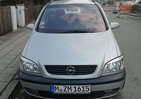 Opel Zafira 1.8
