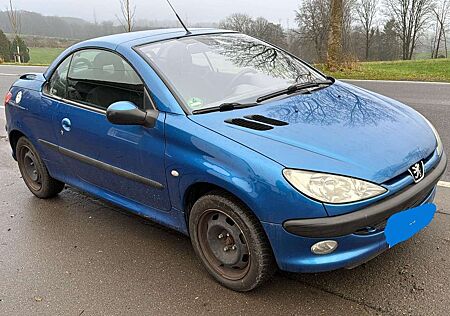 Peugeot 206 CC 110 *TÜV:2/27*