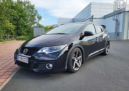 Honda Civic Tourer 1.8 i-VTEC Elegance LPG