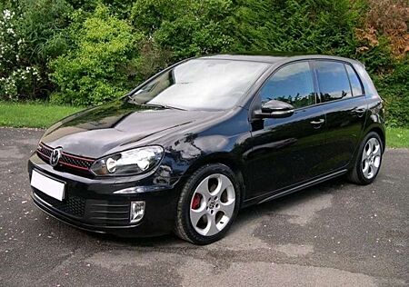 VW Golf GTI Volkswagen Golf 1.9 TDI GTI