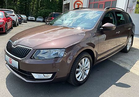 Skoda Octavia Combi Style 2.0 TDI Navi Tempomat