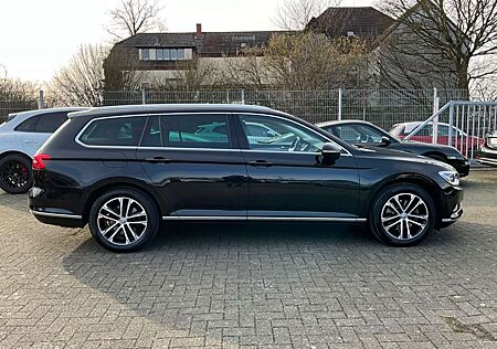 VW Passat Variant Volkswagen Highline*Virtual*Automatik*120TKM