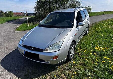 Ford Focus Turnier 1.8 DI Futura