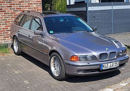 BMW 523i 523 touring
