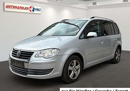 VW Touran Volkswagen 2.0 EcoFuel United AAC SHZ Navi PDC