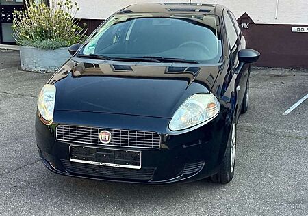 Fiat Punto 1.4 8V - TÜV NEU!! KLIMA! Subwoofer im Kofferr.