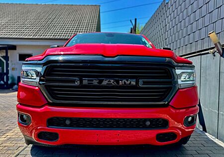 Dodge RAM 5,7 V8 HEMI-WIDEBODY/RED WARLOCK-6.SITZER