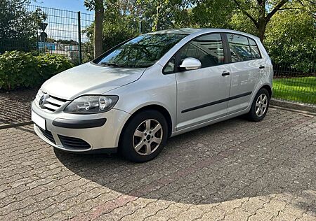 VW Golf Plus Volkswagen 1.6 FSI Trendline