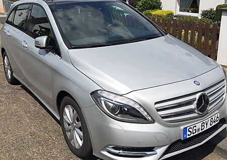 Mercedes-Benz B 220 B-Klasse Diesel CDI (BlueEFFICIENCY) 7G-DCT