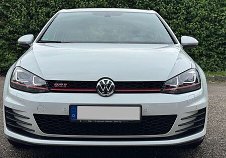 VW Golf GTI Volkswagen Performance DSG -Topzustand-