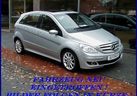VW Golf Sportsvan Volkswagen 1.2 TSI DSG NAVI PDC ALU SITZH. ACC