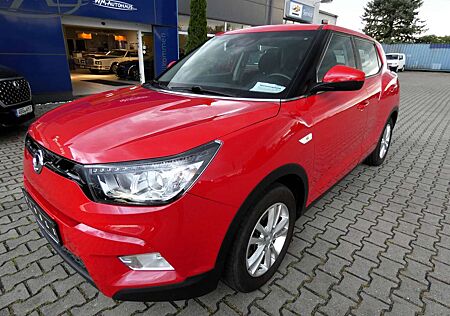 SsangYong Tivoli 1,6 2WD Quartz, Sitzheizung, Navi, Klima, Alu, WR, NSW, Garantie