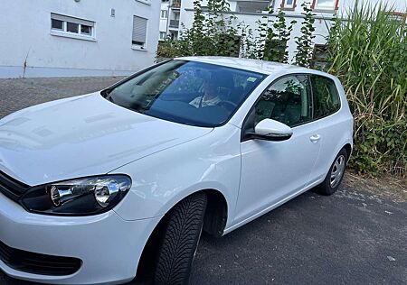 VW Golf Volkswagen 1.4MPI Trendline