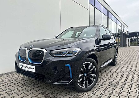 BMW iX3 M-Sport Sportpaket AD AHK-klappbar AHK El. Fondsit