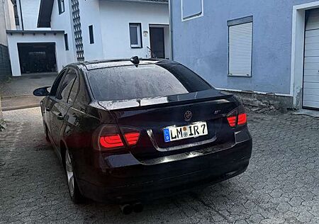 BMW 320i 320 N46