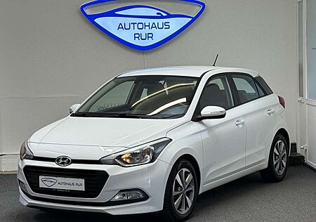 Hyundai i20 YES!/SITZ-LENKRAD HEIZUNG/SPURHALTEASS/KLIMA