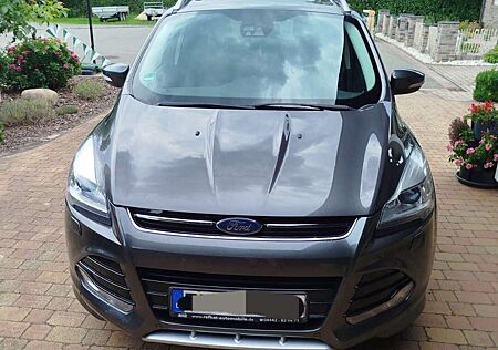 Ford Kuga 2.0 TDCi 4x4 Aut. Titanium