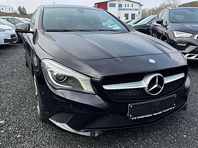 Mercedes-Benz Others CLA Shooting Brake 1.6 *PDCHI+VO*SHZ*XENON*PARK-