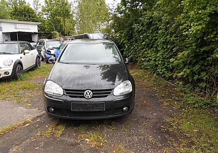 VW Golf Volkswagen 1.6 Automatik Trendline,Automatik,Klimatronik,ELFe