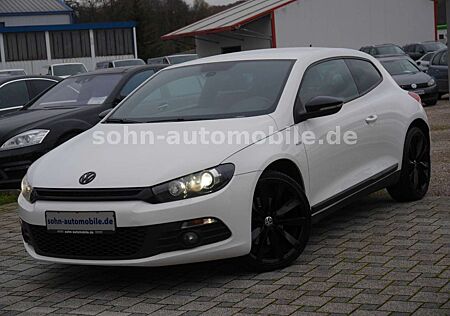 VW Scirocco Volkswagen 1.4 TSI Match Leder/Xenon/SHZ/19"/SR+WR