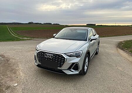 Audi Q3 Sportback S-line PANO AHK 3-Zonen-Klima LWS Kamera