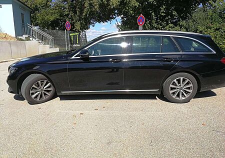 Mercedes-Benz E 200 d T 9G-TRONIC Avantgarde