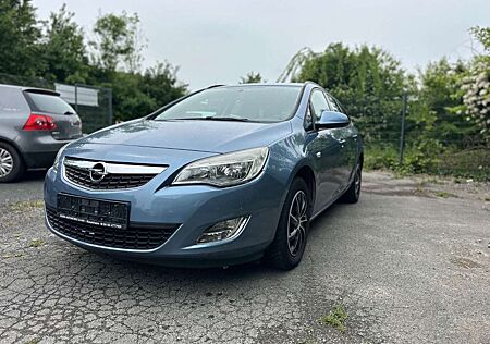 Opel Astra J Sports Tourer Selection