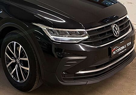 VW Tiguan Volkswagen 2.0 TDI SCR DSG Life*Navi*ACC*AHK*R-Kam