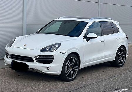 Porsche Cayenne S Diesel GTS BOSE SPORT CHRONO