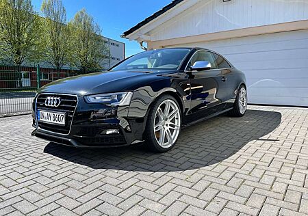 Audi A5 Cabrio 3.0 TDI DPF (clean diesel) quat. S tron.