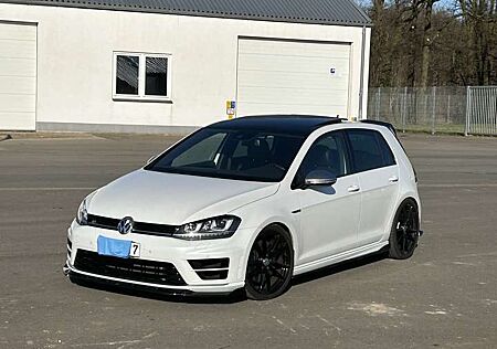 VW Golf Volkswagen 7 R 4Motion BlueMotion Technology DSG