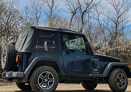 Jeep Wrangler 2.4 Sport