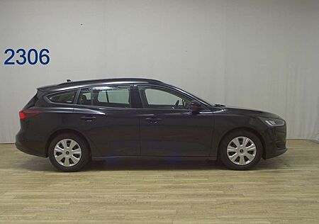 Ford Focus Turnier 1.5 EcoBlue Cool & Connect LED