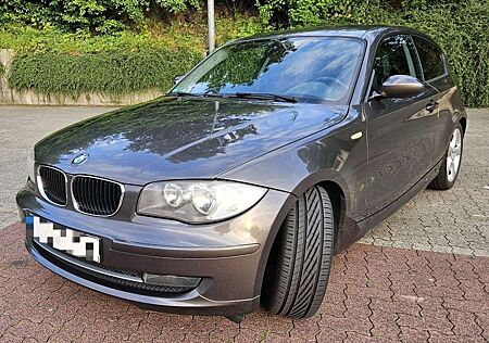 BMW 118i 118 E87