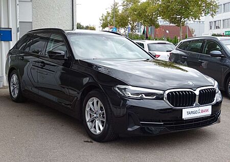 BMW 530 i Touring SAG Navi LC Pro. Leder LED Kamera