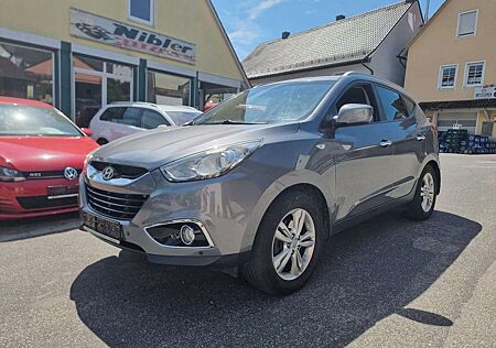Hyundai ix35 2.0CRDi Premium 4WD Automatik LEDER+AHK