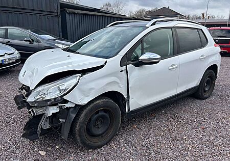 Peugeot 2008 Style *Unfall Frontschaden*