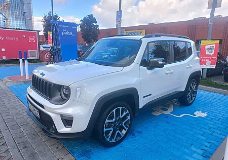 Jeep Renegade 1.3 T-GDI 4xe PLUG-IN Hybrid Automatik Fi