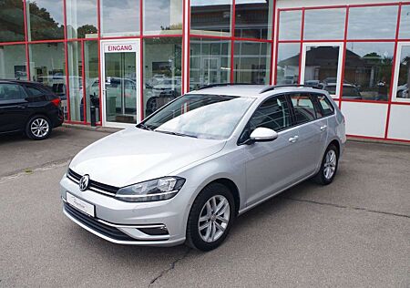 VW Golf Volkswagen Variant 1.6TDI Comfortline,AHK,Standheizung