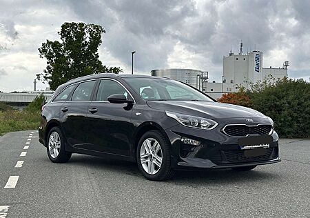Kia XCeed Ceed SW / cee'd SW Ceed SW Diesel 1.6 CRDi Eco 48V Mild-Hybrid Vision