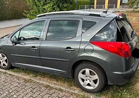 Peugeot 207 207 SW SW 95 VTi Tendance