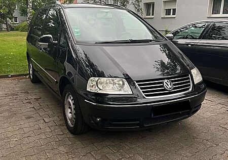 VW Sharan Volkswagen 2.5 TDI Trendline / Freestyle