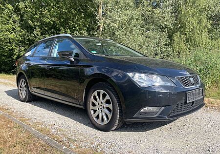 Seat Leon ST 1.6l TDI Style Automatik Tüv=Neu! Navi