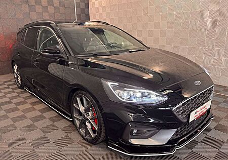 Ford Focus Turnier ST*ACC*B&B-HUD-PANO-TOT.W-KLIMA-19